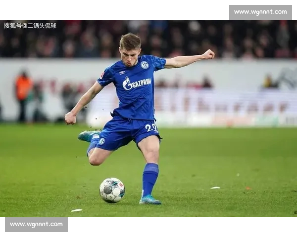 高清足球赛事直播APP下载指南畅享全球赛场精彩即时比分数据分析权威解说 - 副本 - 副本 - 副本 (23) - 副本 - 副本 - 副本 - 副本 - 副本