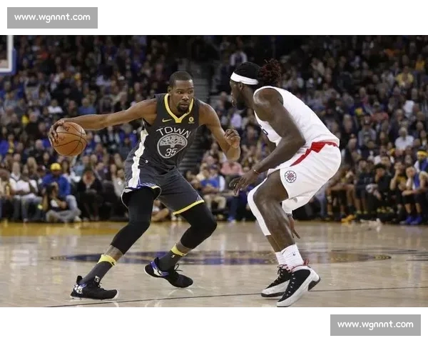 激烈对决即将上演NBA新赛季焦点战前瞻分析